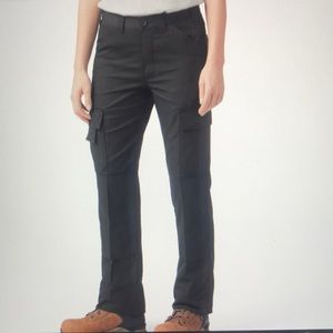 12/31 Dickies women’s everyday cargo pants